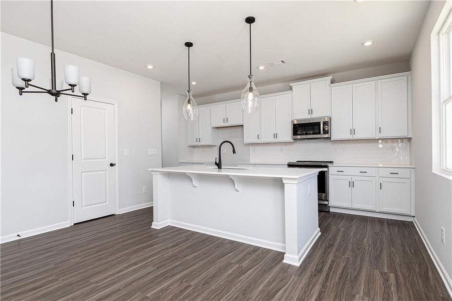 Furnished interior view inside a new home in , Powder Springs (Image 5).