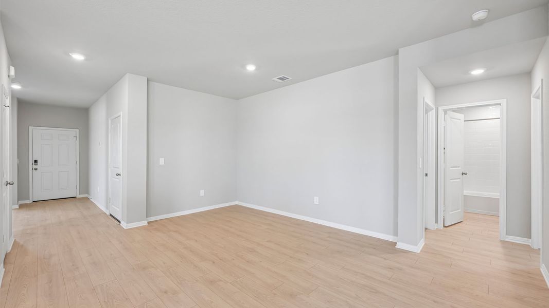 Spacious, unfurnished interior of a new home in Carillon, Manor (Image 13).