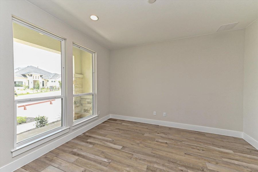 Spacious, unfurnished interior of a new home in Riverstone, Georgetown (Image 13). Spacious, unfurnished interior of a new home in Riverstone, Georgetown (Image 13).