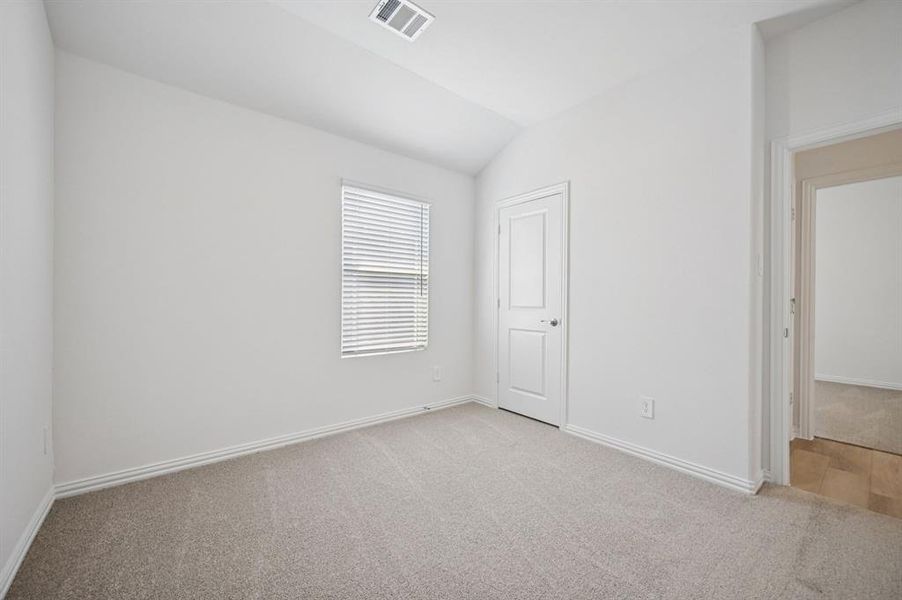 Photo is not of the actual home, but is an inspirational photo of builder’s model home and may depict options, furnishings, and/or decorator features that are not included. Photo is not of the actual home, but is an inspirational photo of builder’s model home and may depict options, furnishings, and/or decorator features that are not included.