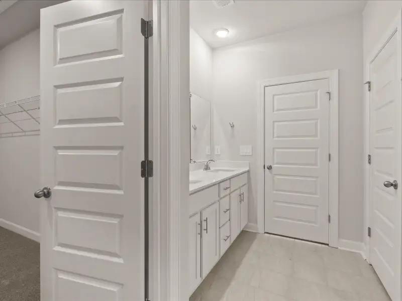 Furnished interior view inside a new home in Riverwood Farm, Piedmont (Image 4).
