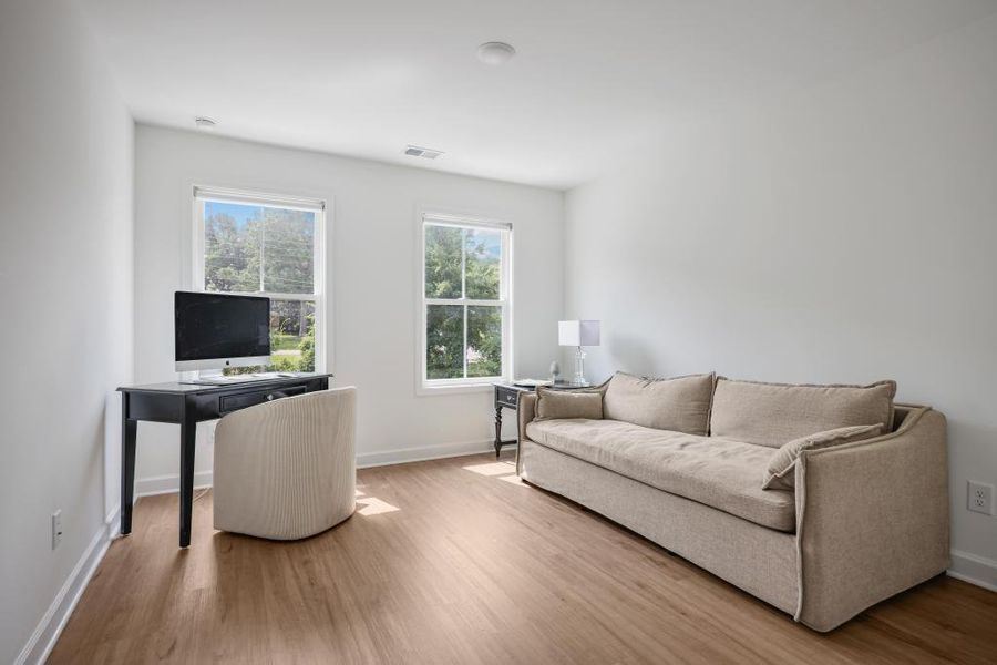 Furnished interior view inside a new home in , Kennesaw (Image 5).
