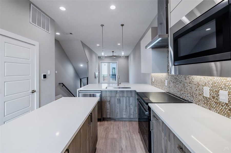 Furnished interior view inside a new home in , Fort Worth (Image 10). Furnished interior view inside a new home in , Fort Worth (Image 10).