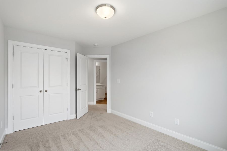 Spacious, unfurnished interior of a new home in Harrisburg Village Townhomes, Harrisburg (Image 39).
