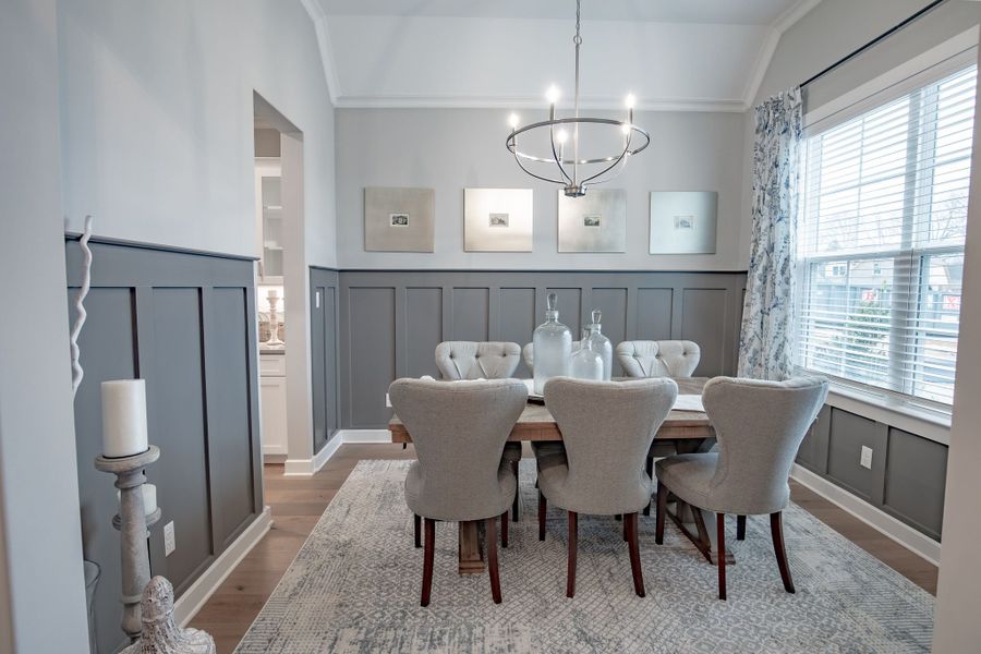 Representative furnished interior of a home built from the Willow by Grant & Co in Manor at Hall Creek, Arlington (Image 68).