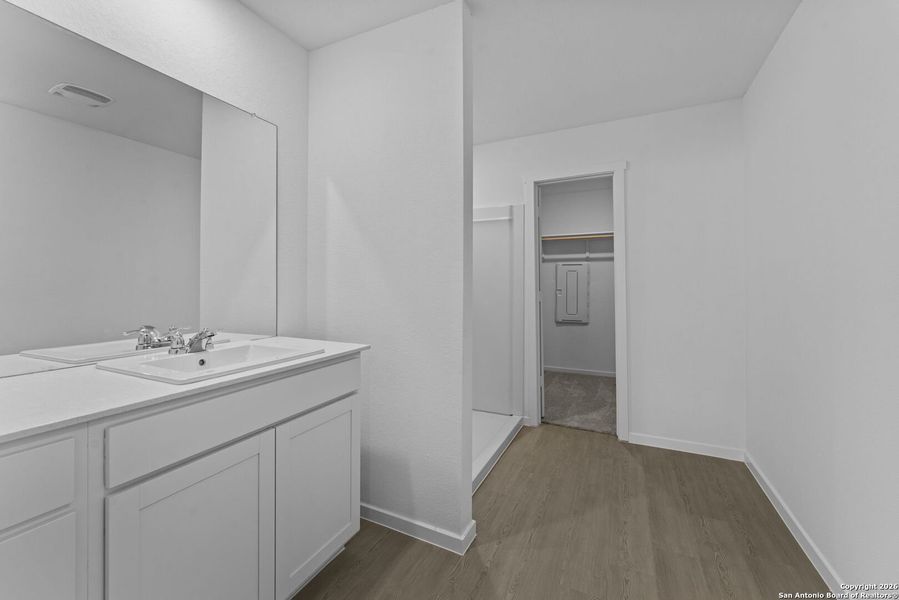 Furnished interior view inside a new home in Steelwood Trails: Watermill Collection, New Braunfels (Image 5).