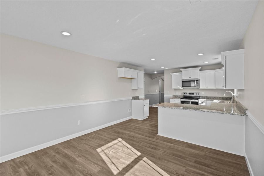 Representative unfurnished interior of a home built from the Morgan by Enchanted Homes in Lonesome Dove, San Antonio (Image 37).