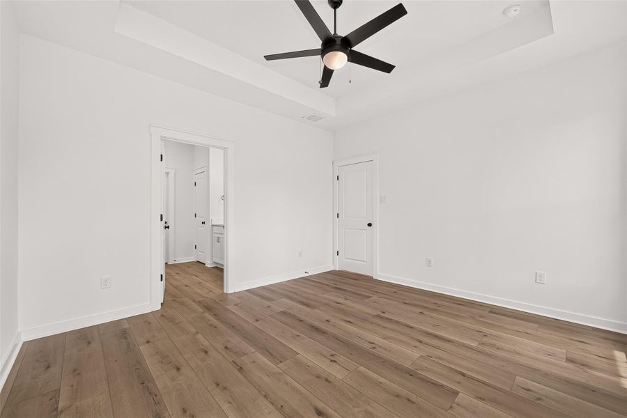 Spacious, unfurnished interior of a new home in Two Step Farm, Montgomery (Image 28). Spacious, unfurnished interior of a new home in Two Step Farm, Montgomery (Image 28).