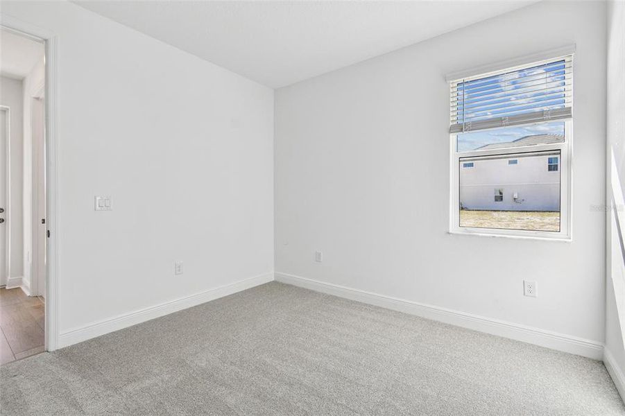 Spacious, unfurnished interior of a new home in Hawkstone, Sarasota (Image 23).