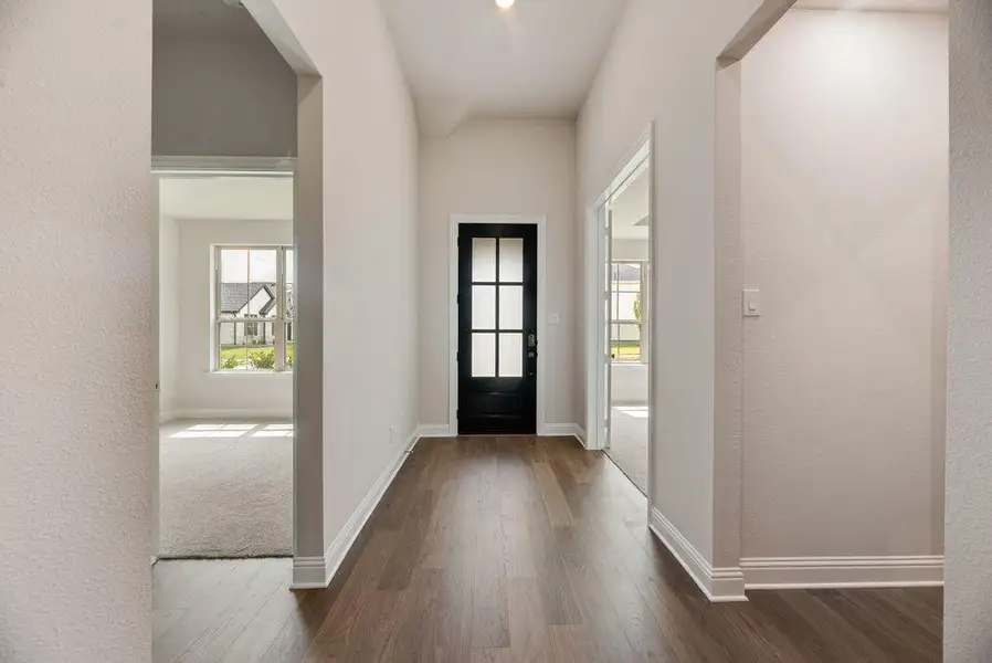 Spacious, unfurnished interior of a new home in Sutton Fields, Celina (Image 32). Spacious, unfurnished interior of a new home in Sutton Fields, Celina (Image 32).