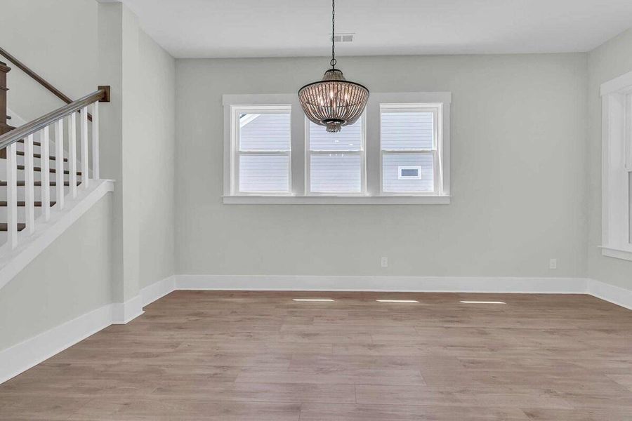 Image 28 of a home in Hidden Ponds Reserve.