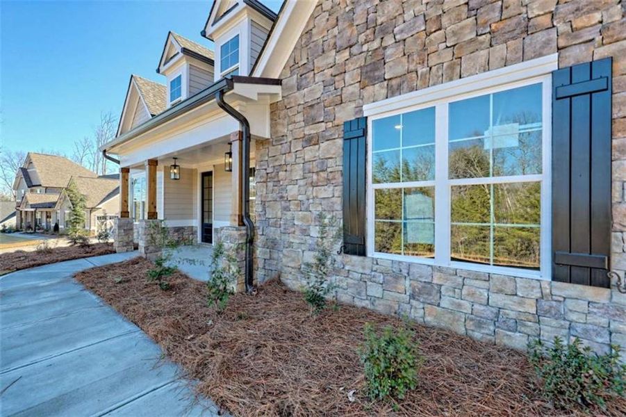 Exterior details and patio area of a home in , Clarkesville (Image 3).