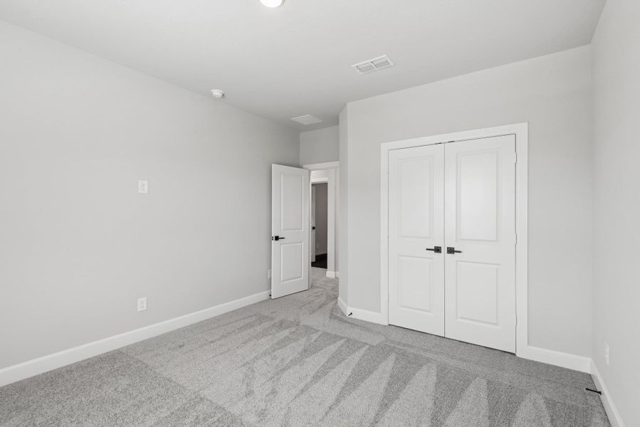 Spacious, unfurnished interior of a new home in Riceland 60’ Homesites, Mont Belvieu (Image 23). Spacious, unfurnished interior of a new home in Riceland 60’ Homesites, Mont Belvieu (Image 23).