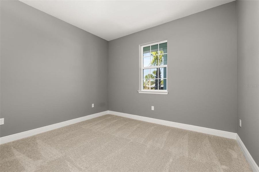 Spacious, unfurnished interior of a new home in Green Key Village, Lady Lake (Image 22).
