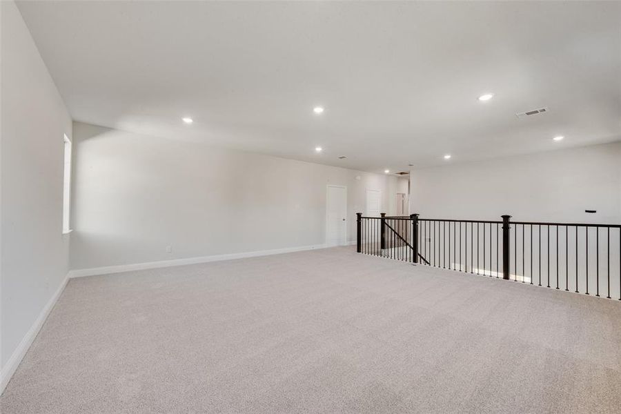 Spacious, unfurnished interior of a new home in Arbors at Legacy Hills, Celina (Image 20).