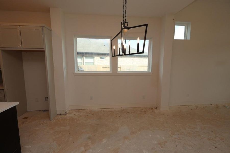 Spacious, unfurnished interior of a new home in ARTAVIA 45' Homesites, Conroe (Image 9).