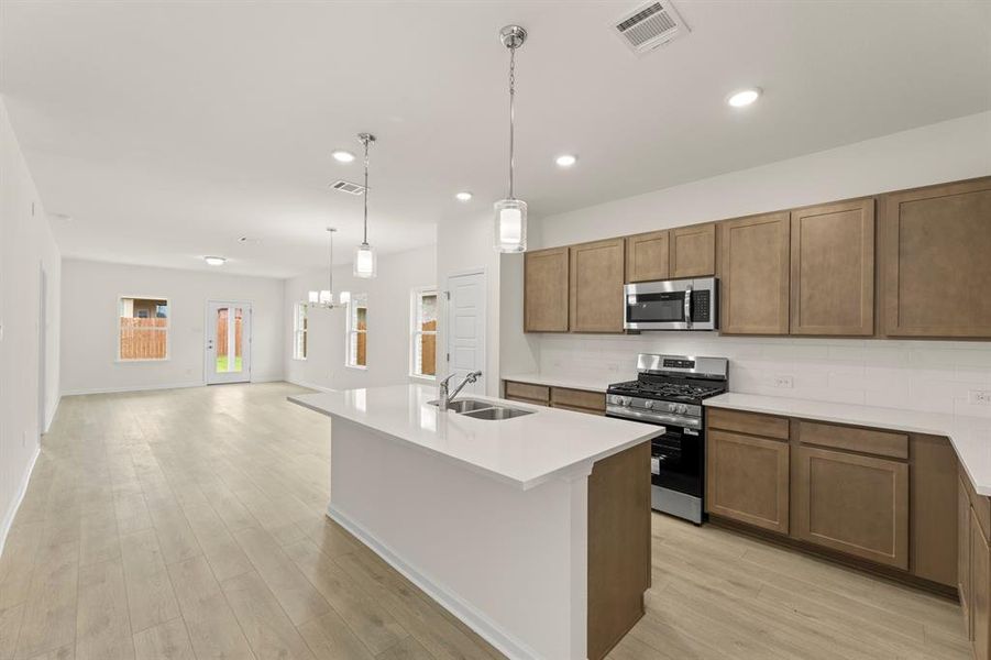 07. 4324 Valley Brook - Kitchen (2)