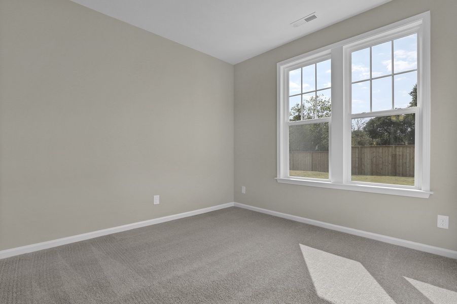 Spacious, unfurnished interior of a new home in East Wynd, Hampstead (Image 24).