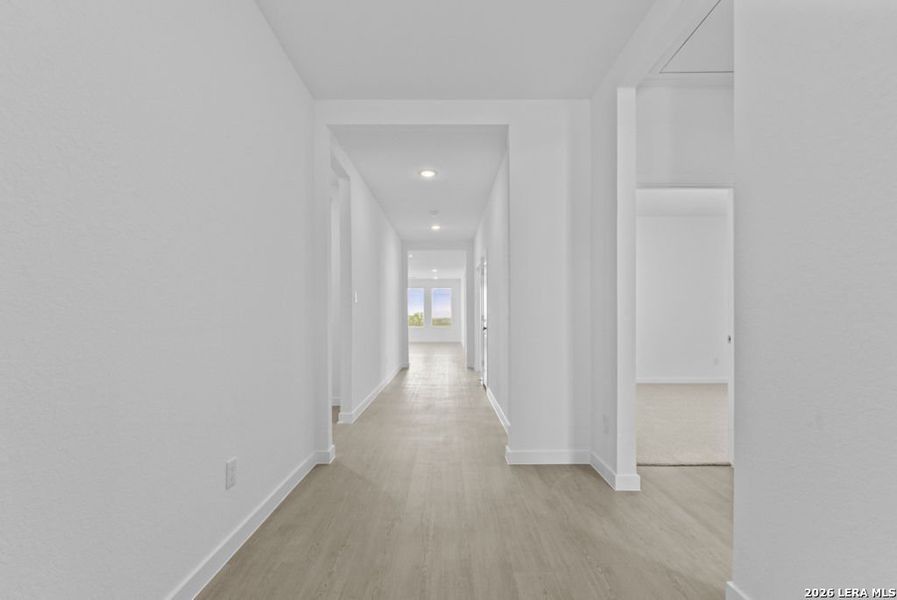 Spacious, unfurnished interior of a new home in Brookmill, San Antonio (Image 22).