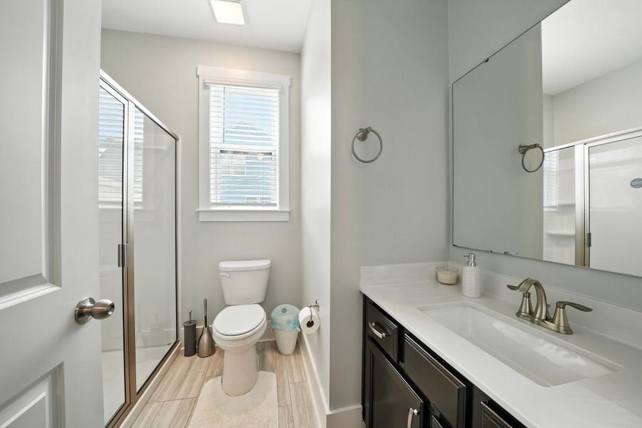 Furnished interior view inside a new home in , Ravenel (Image 16).