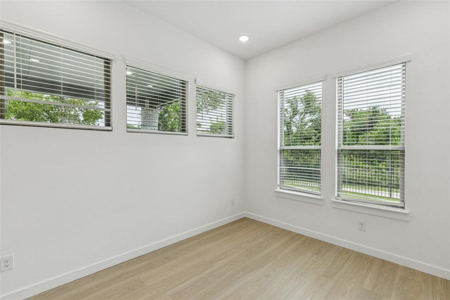 Spacious, unfurnished interior of a new home in Cross Creek Meadows, Celina (Image 33). Spacious, unfurnished interior of a new home in Cross Creek Meadows, Celina (Image 33).