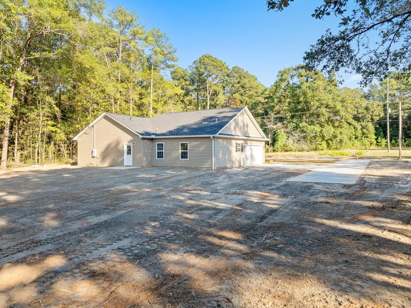 Image 21 of a home in . Image 21 of a home in .