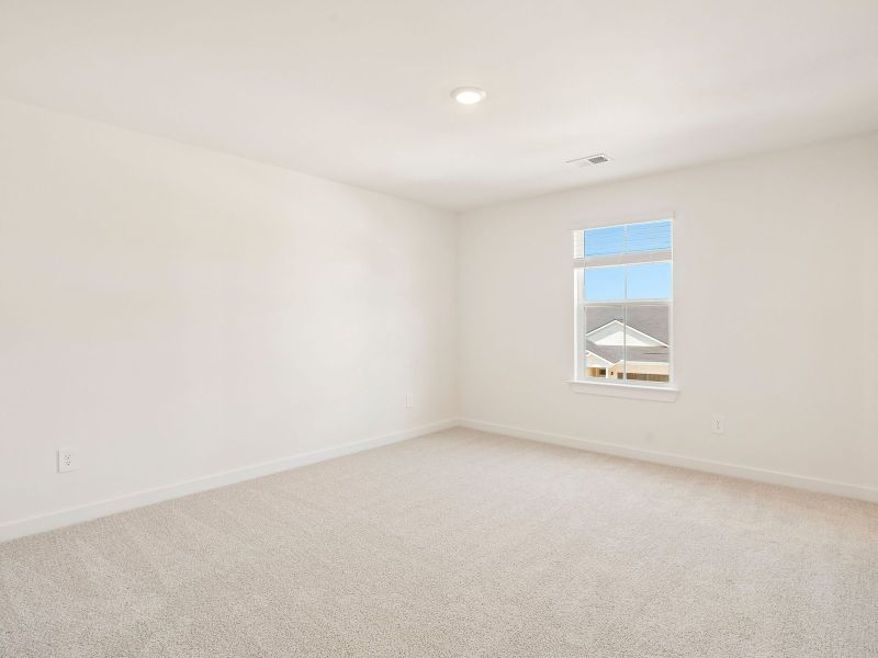 Spacious, unfurnished interior of a new home in Woodmont, Smyrna (Image 17). Spacious, unfurnished interior of a new home in Woodmont, Smyrna (Image 17).