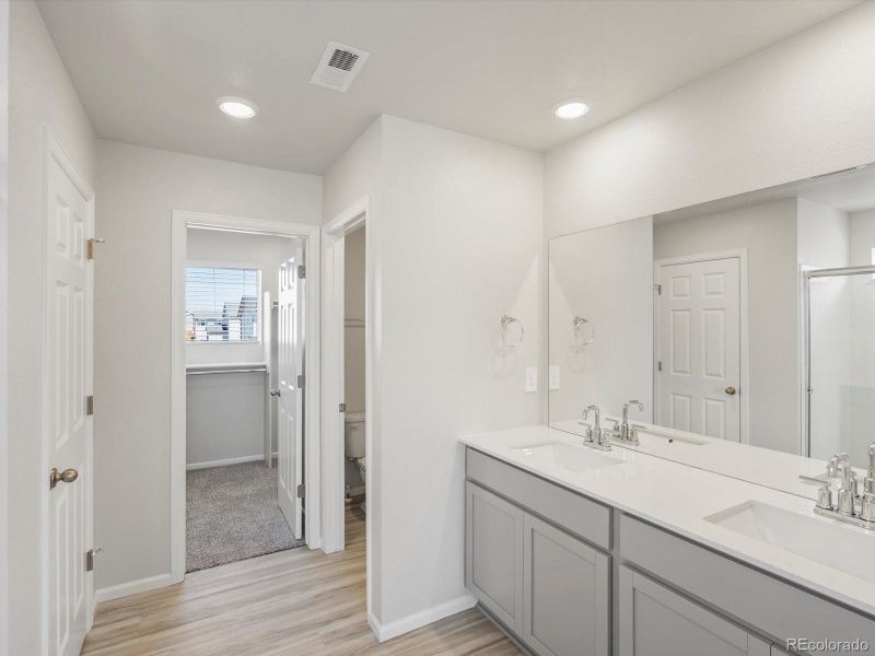 Image 26 of a home in Hidden Valley Farm.