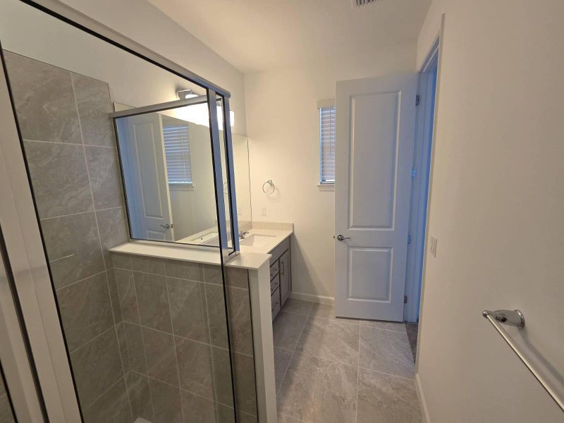 Master bath 2
