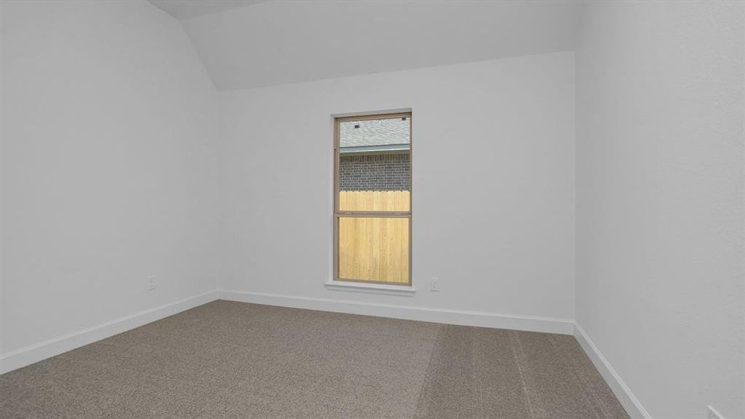 Image 18 of a home in Valencia 70'.