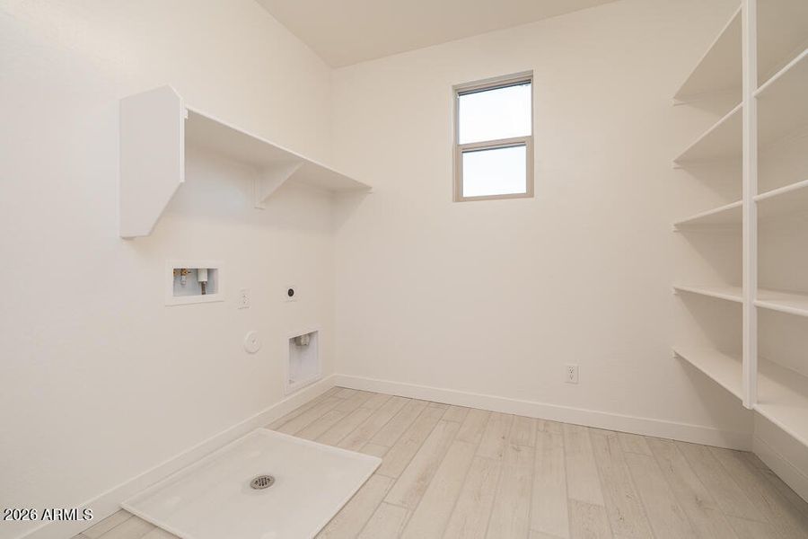 Tri Pointe Soleo 325 - Laundry-1MLS