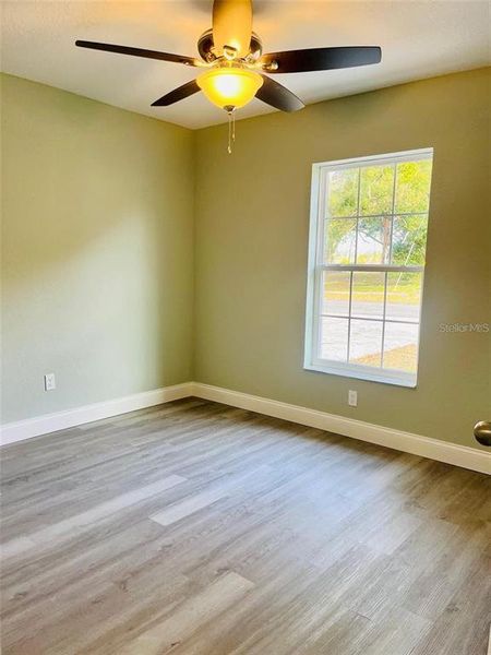 Spacious, unfurnished interior of a new home in , Lakeland (Image 11).