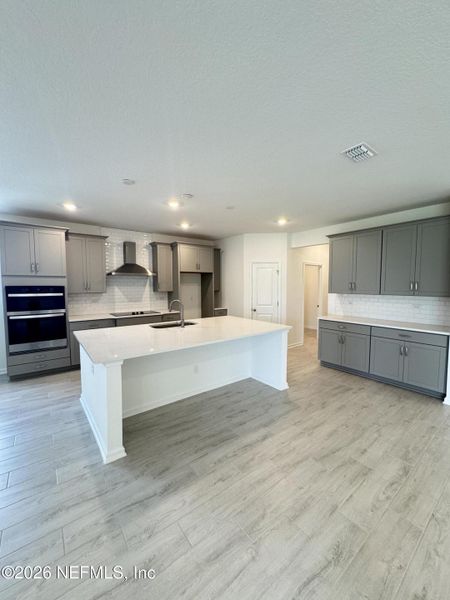 Furnished interior view inside a new home in Hyland Trail, Green Cove Springs (Image 8).