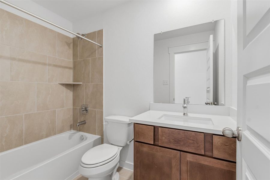 Furnished interior view inside a new home in Mostyn Springs, Magnolia (Image 10). Furnished interior view inside a new home in Mostyn Springs, Magnolia (Image 10).