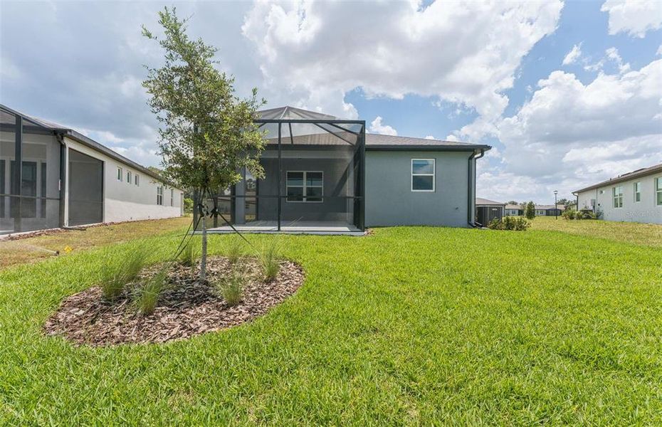 Exterior details and patio area of a home in Del Webb BayView, Parrish (Image 3).