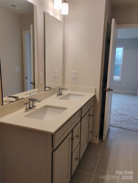 Furnished interior view inside a new home in Cannon Run, Concord (Image 4).
