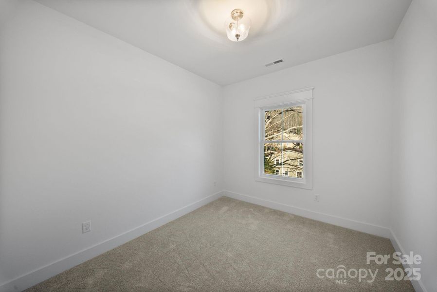 Spacious, unfurnished interior of a new home in , Asheville (Image 30).