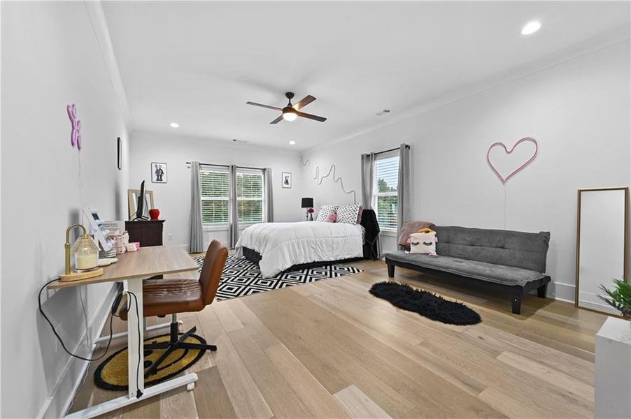 Furnished interior view inside a new home in , Buford (Image 31).