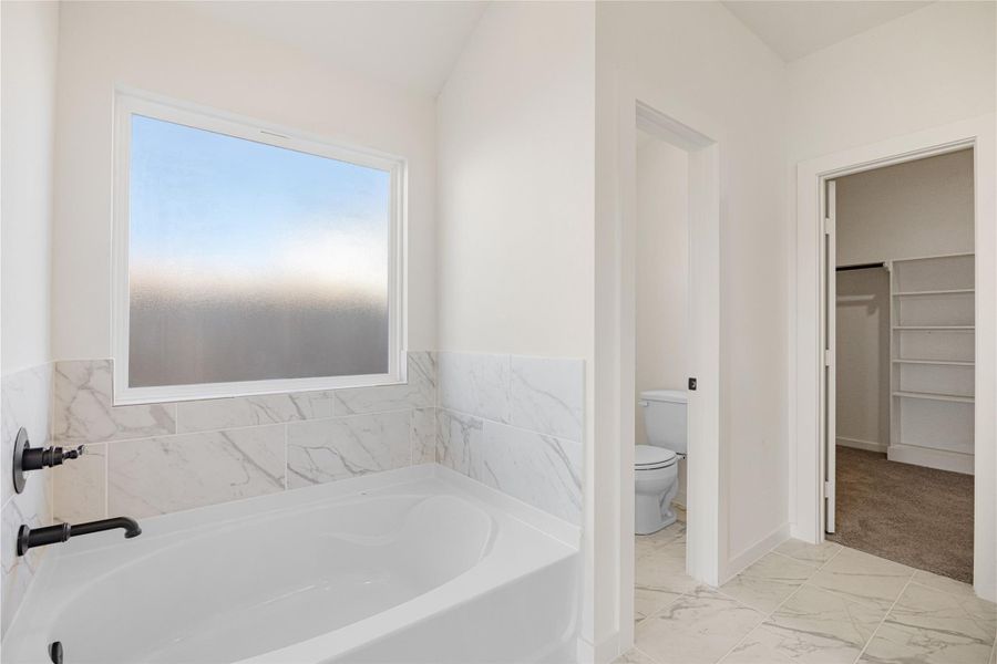 Furnished interior view inside a new home in Ashland, Angleton (Image 11).