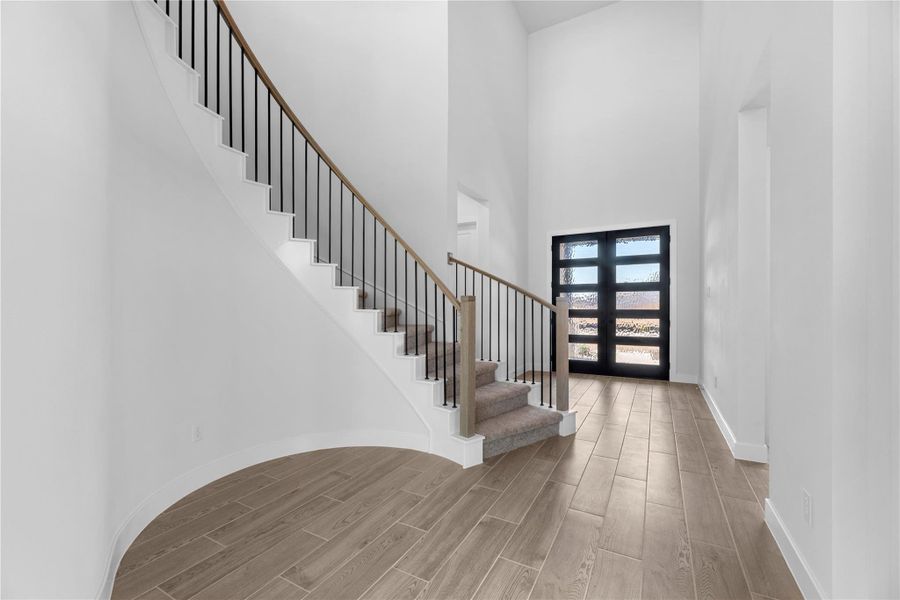 Representative image. Features, selections, and colors may vary.