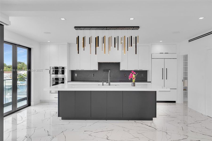 Furnished interior view inside a new home in , Key Largo (Image 10).