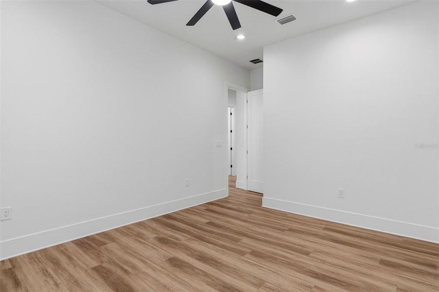 Spacious, unfurnished interior of a new home in , Tampa (Image 46). Spacious, unfurnished interior of a new home in , Tampa (Image 46).