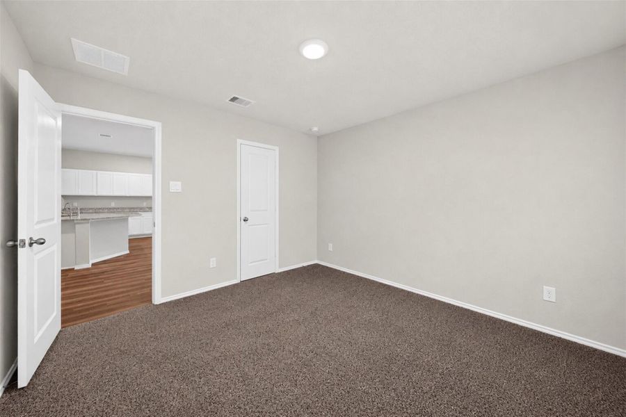 Spacious, unfurnished interior of a new home in Rockbridge, Huntsville (Image 10). Spacious, unfurnished interior of a new home in Rockbridge, Huntsville (Image 10).