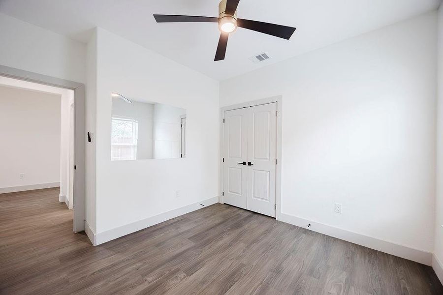Spacious, unfurnished interior of a new home in , Fort Worth (Image 32).