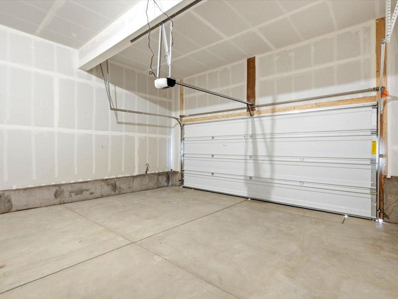 Spacious, unfurnished interior of a new home in Revere at Johnstown, Johnstown (Image 17).