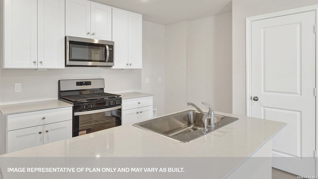 Furnished interior view inside a new home in Bollinger, Maxwell (Image 6).