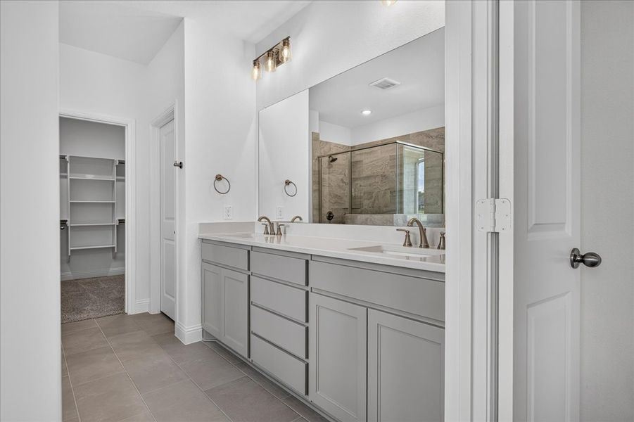 Furnished interior view inside a new home in Taylor Ranch, Springtown (Image 14).