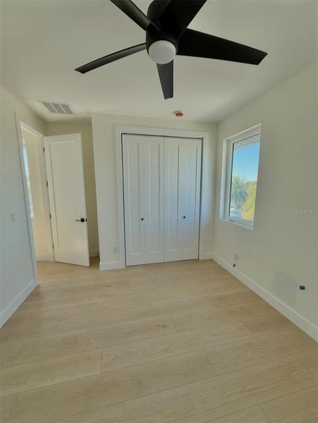 Spacious, unfurnished interior of a new home in , Port Richey (Image 21).