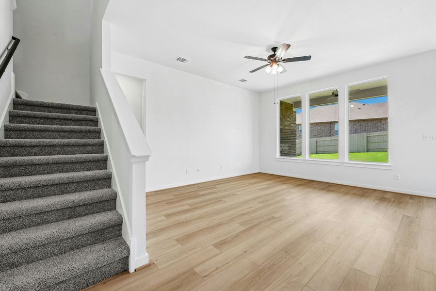 Spacious, unfurnished interior of a new home in The Colony, Bastrop (Image 16). Spacious, unfurnished interior of a new home in The Colony, Bastrop (Image 16).