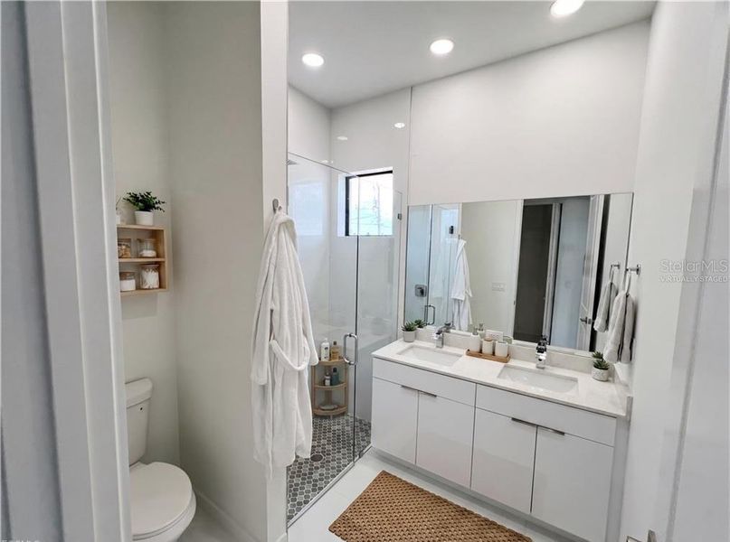 Furnished interior view inside a new home in , Cape Coral (Image 18).
